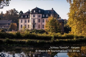 Schloss Tuernich Kerpen © Rhein Erft Tourismus e.V. · CC BY SA labelled
