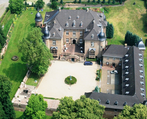 schloss noervenich © bodenstein wikimediaorg · cc by sa 30